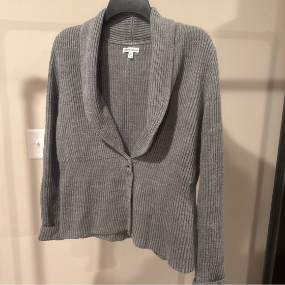 Women’s Croft & Barrow Cardigan Sweater Gray 3 Button’s , Size Large - Picture 1 of 4